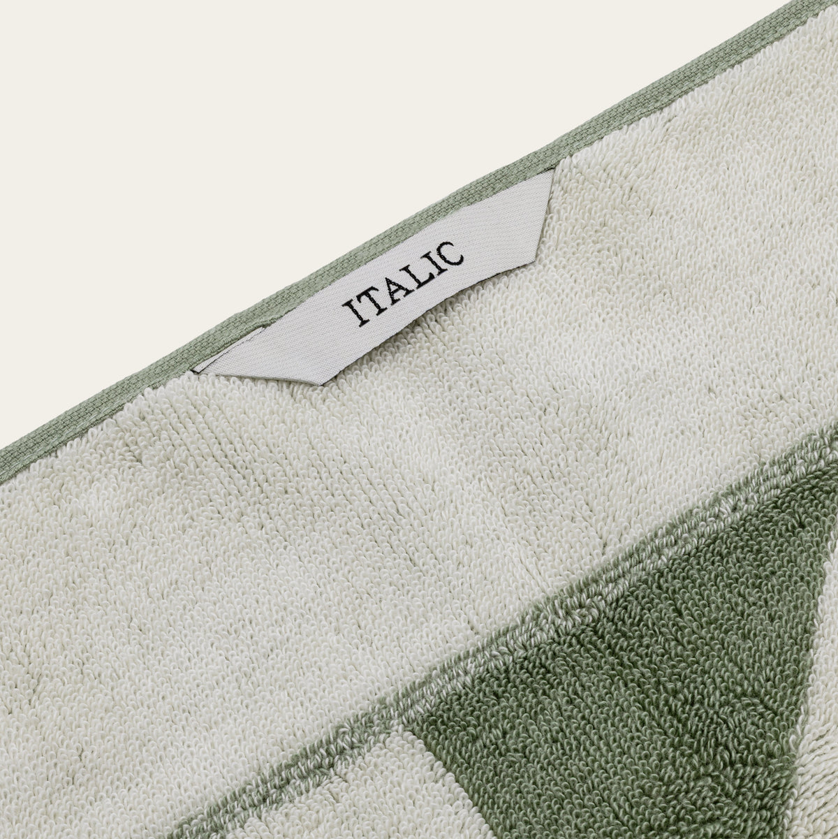 Umbra Australian Cotton Towels - Grab & Glow