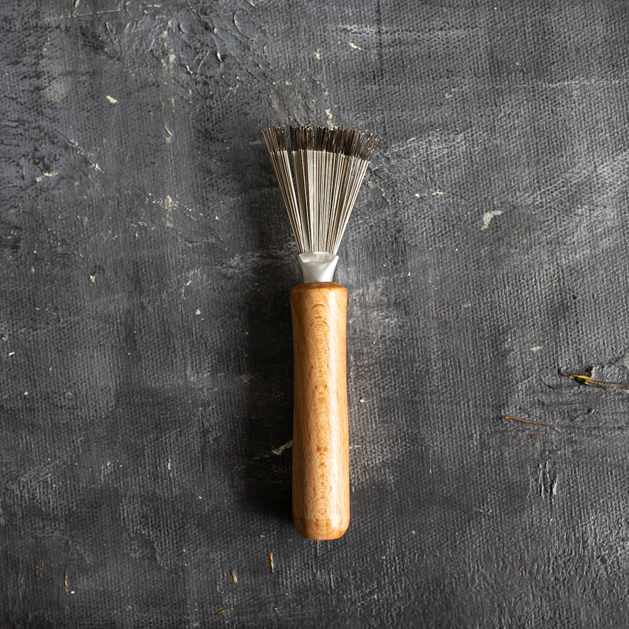 Hair Brush Cleaner - Grab & Glow