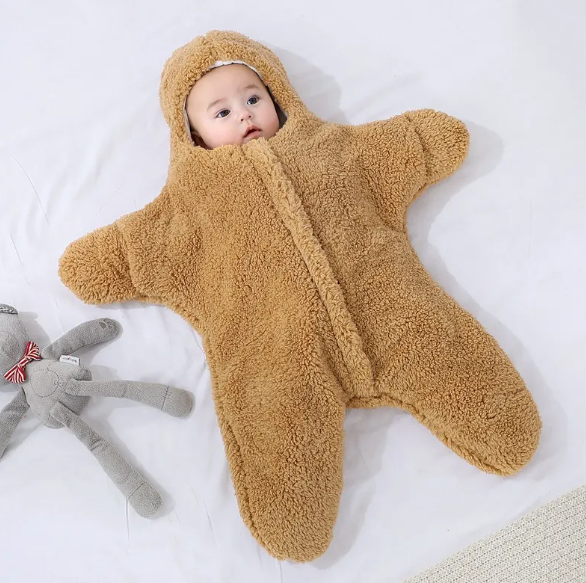 Home Fashion Simple Pentagram Shape Baby Cuddling Quilt - Grab & Glow