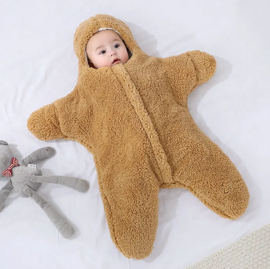 Home Fashion Simple Pentagram Shape Baby Cuddling Quilt - Grab & Glow