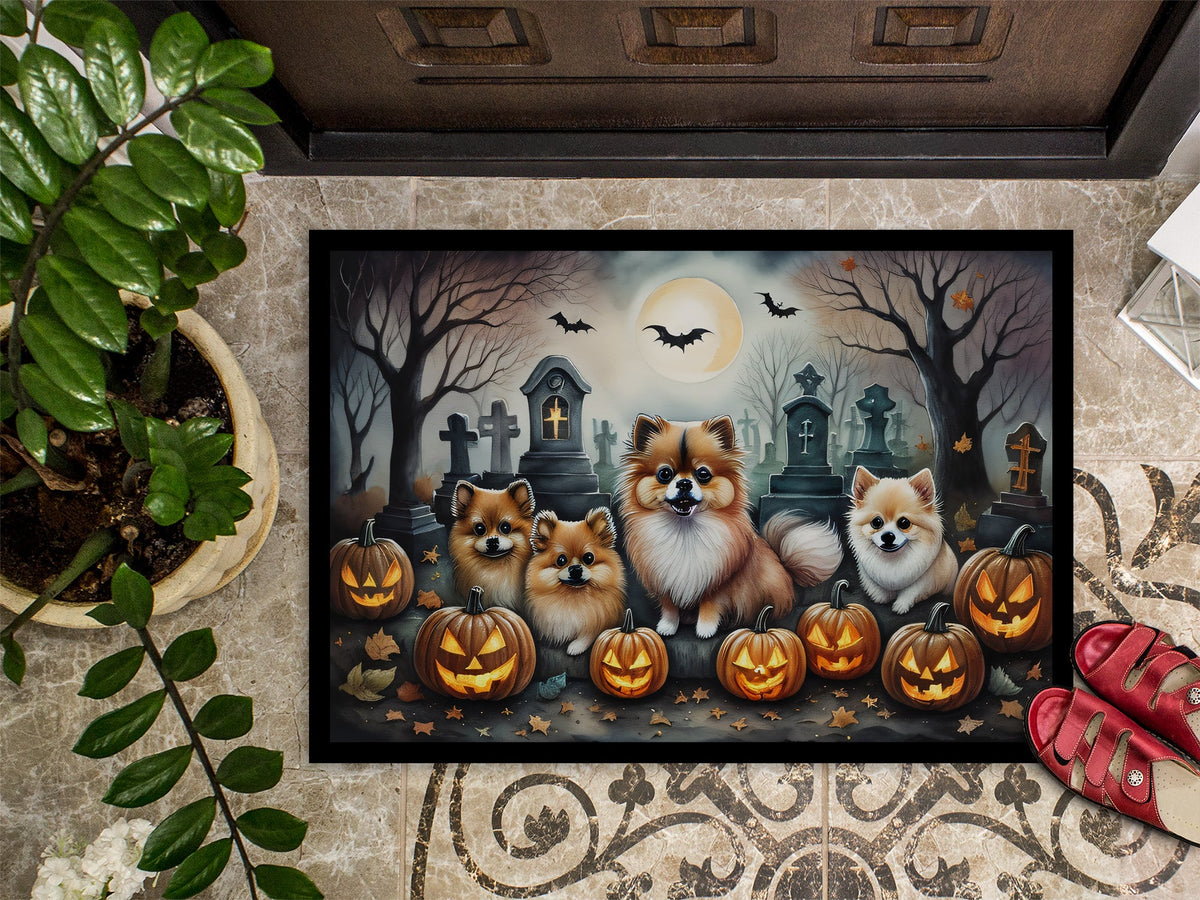 Pomeranian Spooky Halloween Doormat - Grab & Glow