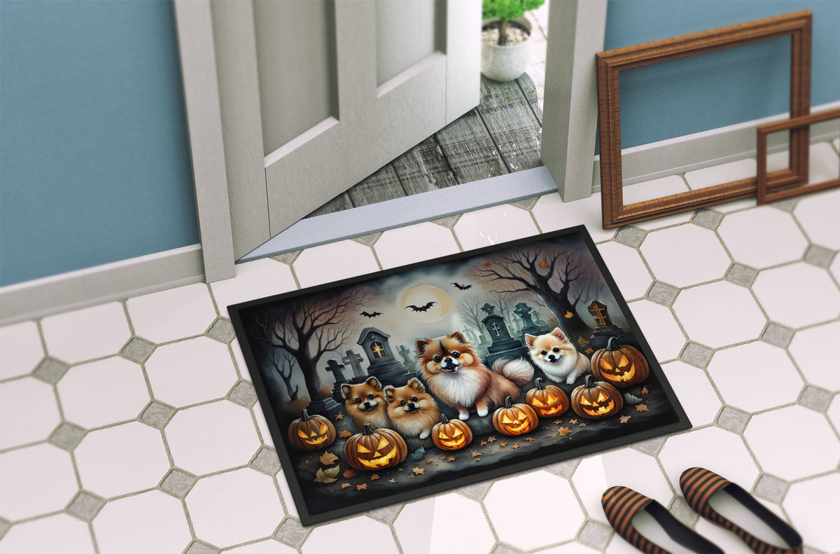 Pomeranian Spooky Halloween Doormat - Grab & Glow