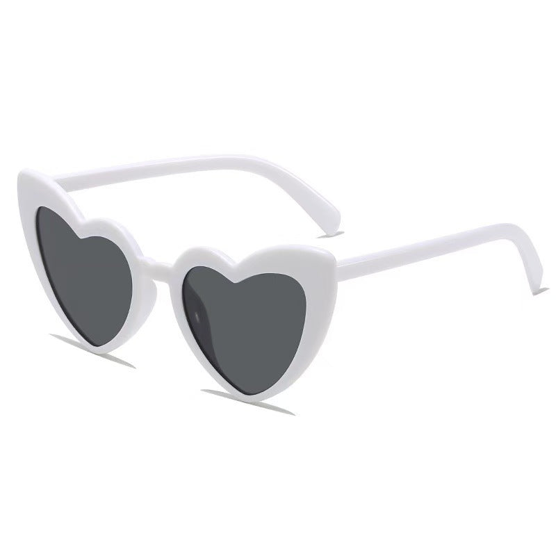 Personalized New European and American Sun Protection and Anti-Uv Sunglasses, Trendy and Fashionable Peach Heart Sunglasses, Internet Celebrity Cat-Eye Glasses - Grab & Glow