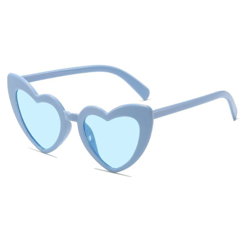 Personalized New European and American Sun Protection and Anti-Uv Sunglasses, Trendy and Fashionable Peach Heart Sunglasses, Internet Celebrity Cat-Eye Glasses - Grab & Glow