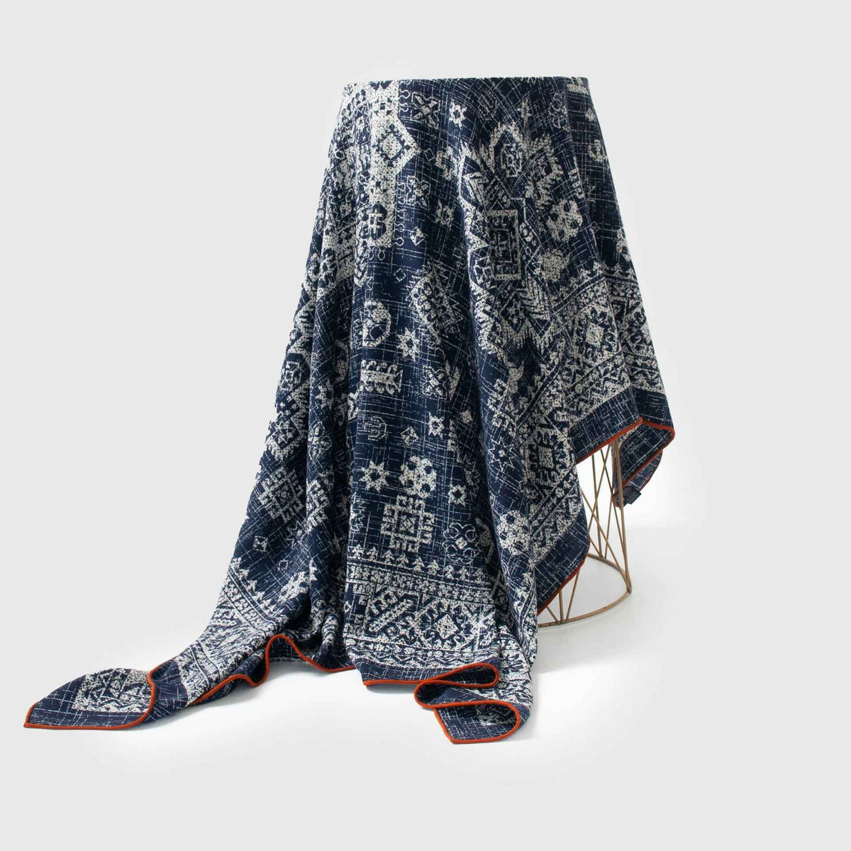 New Style Women's Silk Wool Scarf, Retro Printed Square Scarf, Sun Protection and Warm Neck Scarf, Dual-Use Decorative Scarf - Grab & Glow
