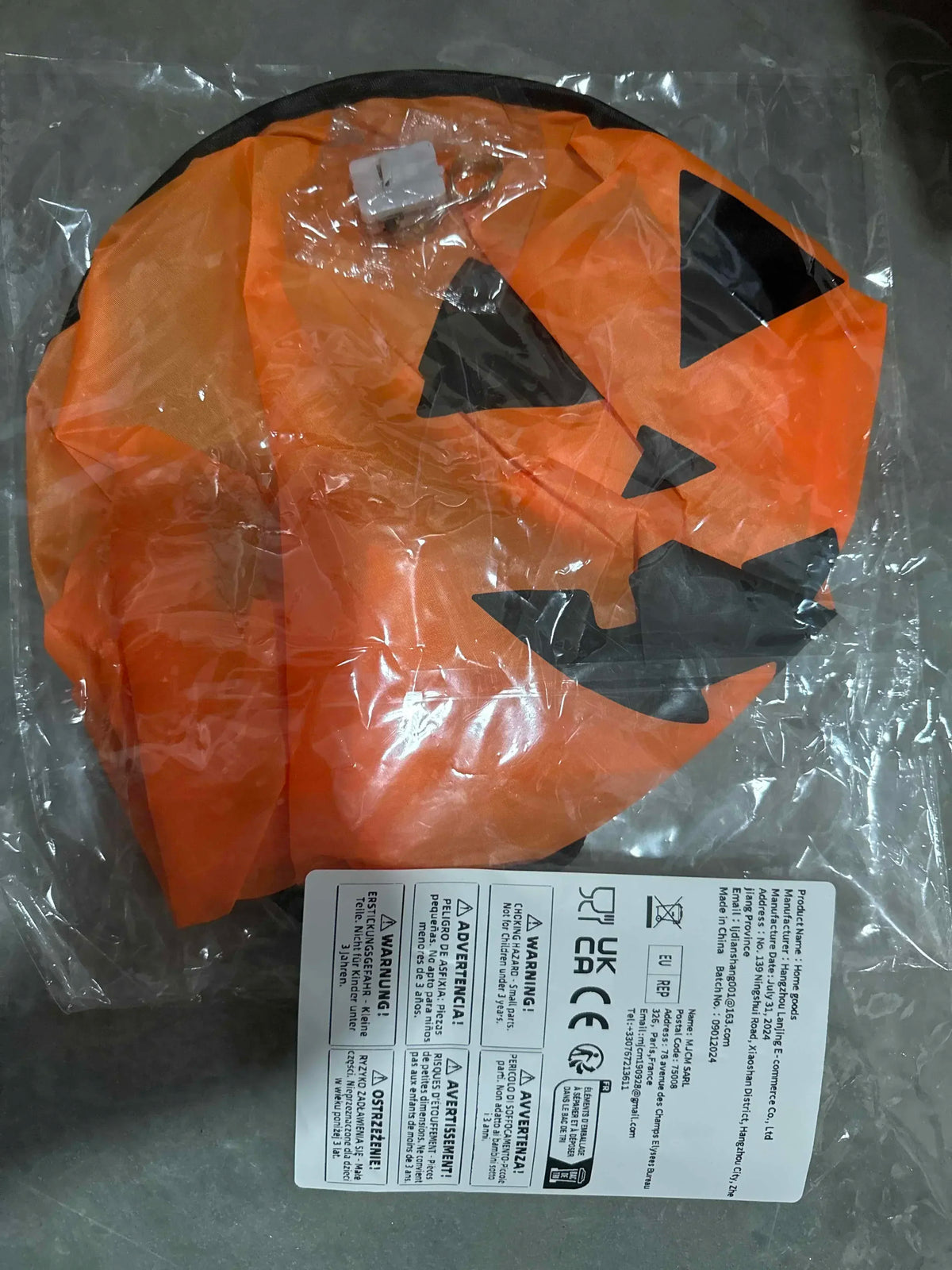 LED Glowing Pumpkin Candy Bag Reusable Halloween Christmas Treat Bag Battery Powered Light for Holiday Candy Exchange Christmas Gift by Grab & Glow