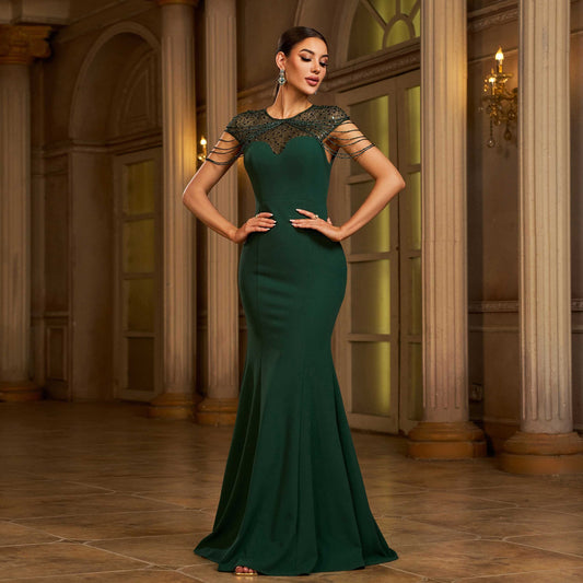 Elegant Sleeveless Round Neck Sequins Slim-fit Sheath Banquet Fishtail Evening Dress - Grab & Glow