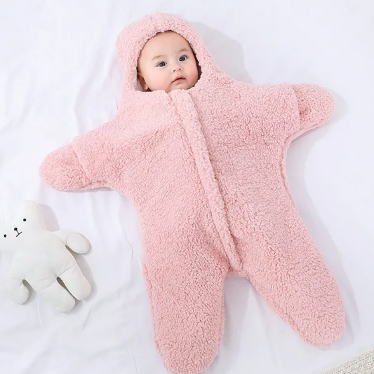 Home Fashion Simple Pentagram Shape Baby Cuddling Quilt - Grab & Glow
