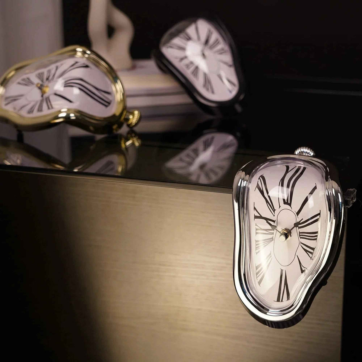 DALI Melting Clock - Grab & Glow