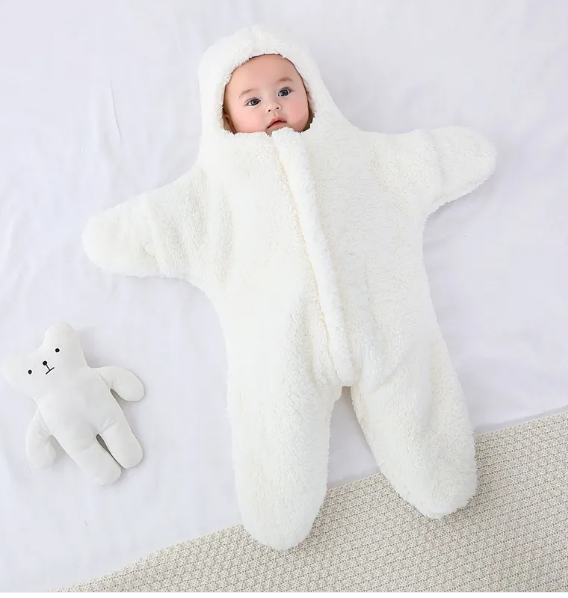Home Fashion Simple Pentagram Shape Baby Cuddling Quilt - Grab & Glow